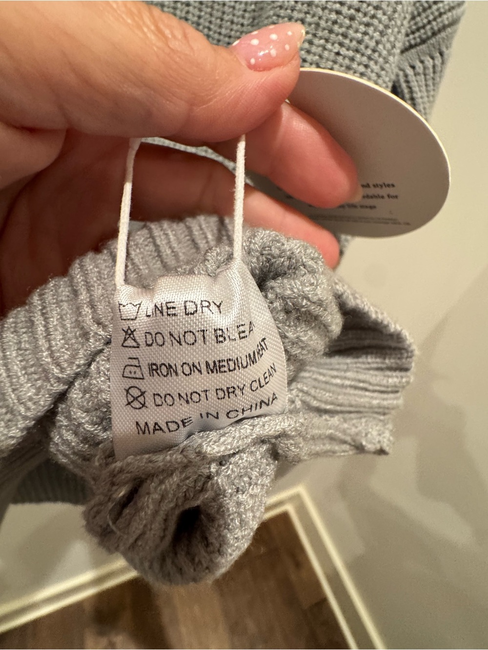 Relaxed Light Gray Ribbed Crewneck Sweater - Picture 8 of 9